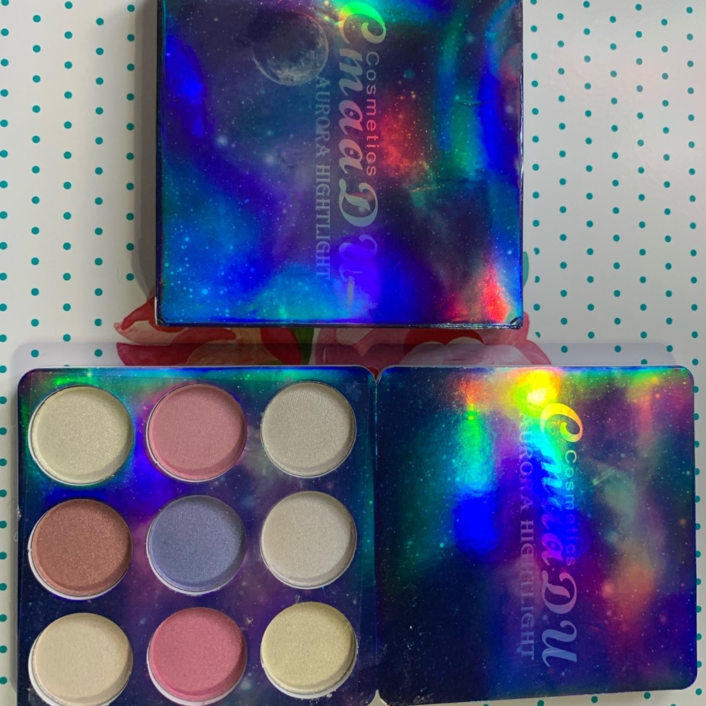 Eye shadows